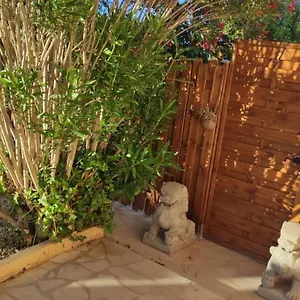  Appartement Trés Beau 35 M2 Entre Et Forêt Grand Jardin Et Douche Tropicale